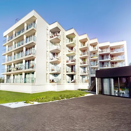 Ultra Premiere By Zdrojowa Колобжег